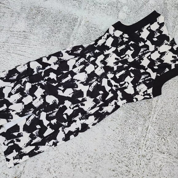 H&M Women Dress Black/White Sleeve Less Knee Length Dress Size 6US - Picture 3 of 10